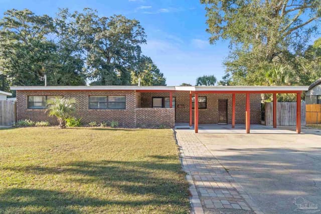 632 Berkley Dr, Pensacola FL 32503 photo 2