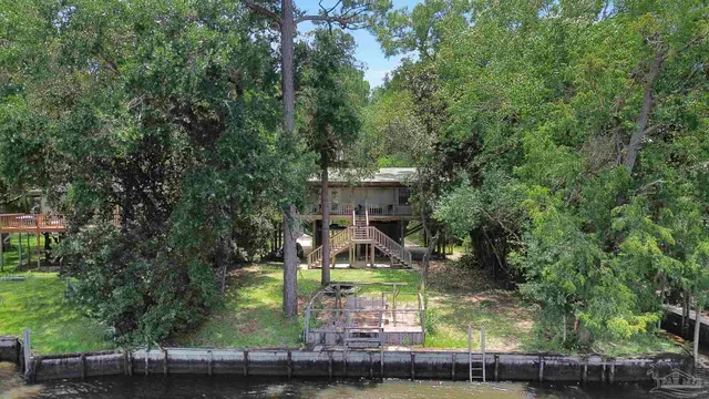 5985 Airport Rd property photo